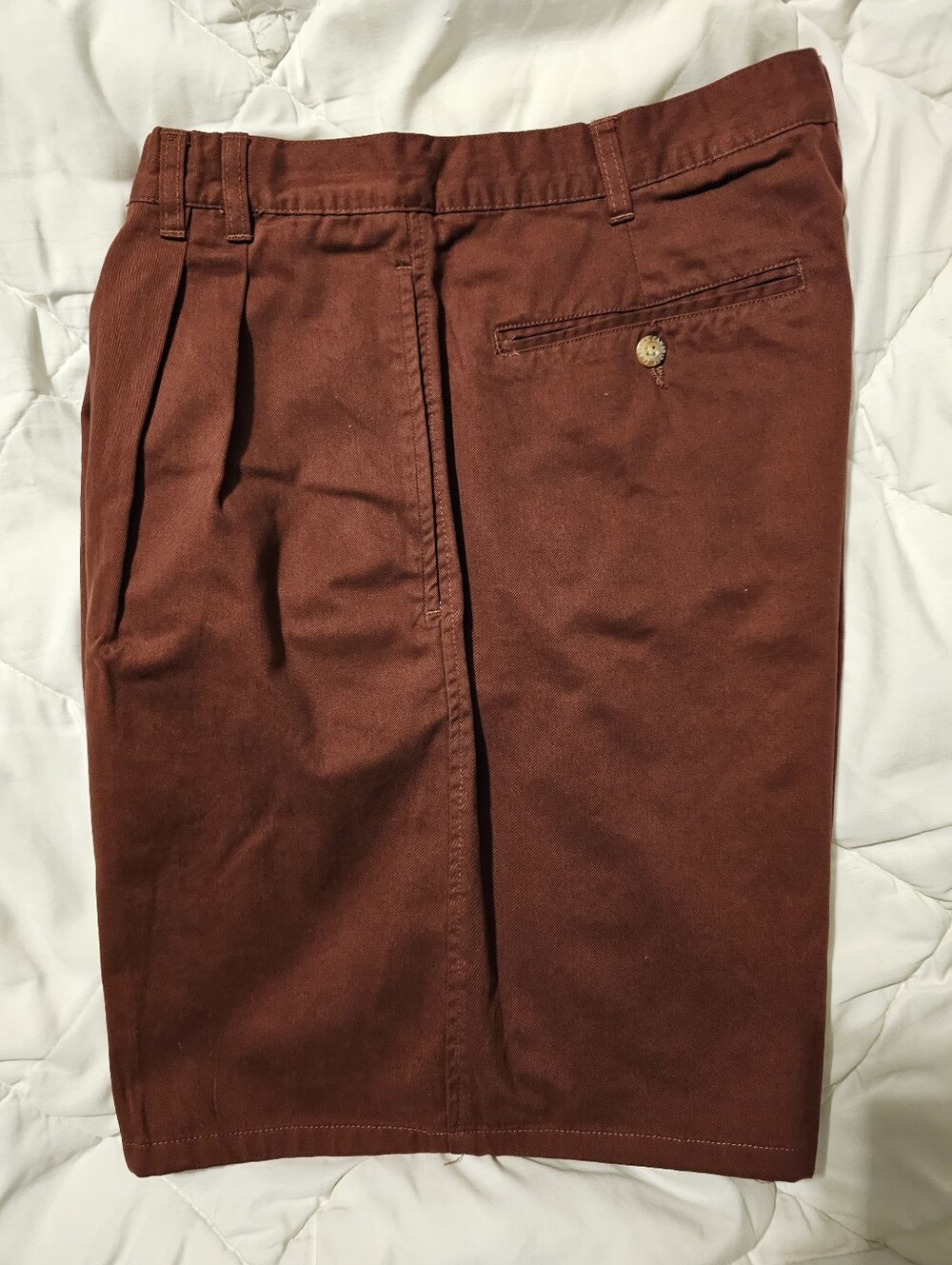 Vintage 90's Cambridge Classics pleated 100% cotton Men's Burgundy Heavy shorts